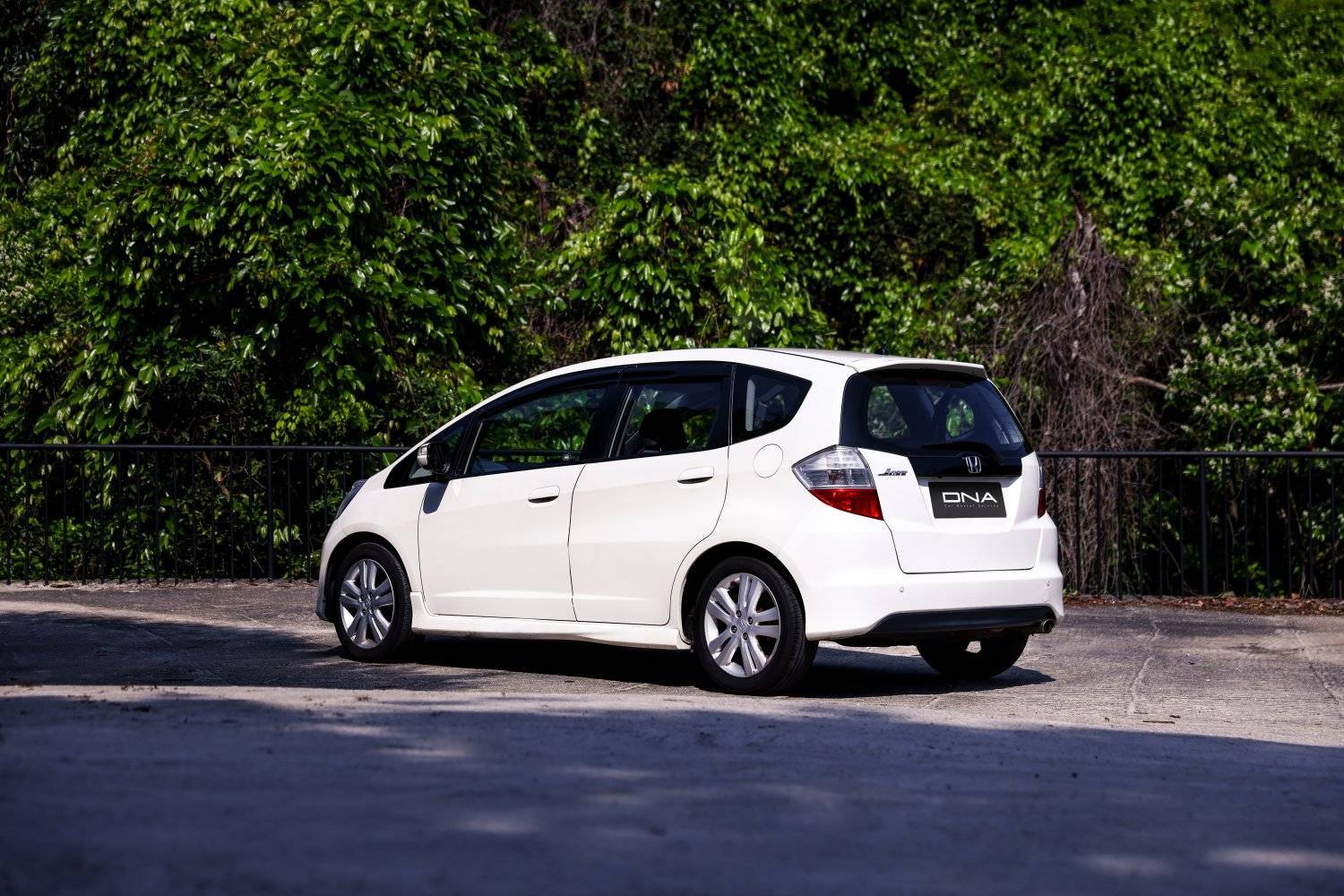 DNA Rental Car 香港租車自駕 Toyota /Nissan /Volkswagen /Honda - 5人車 (月租) 16