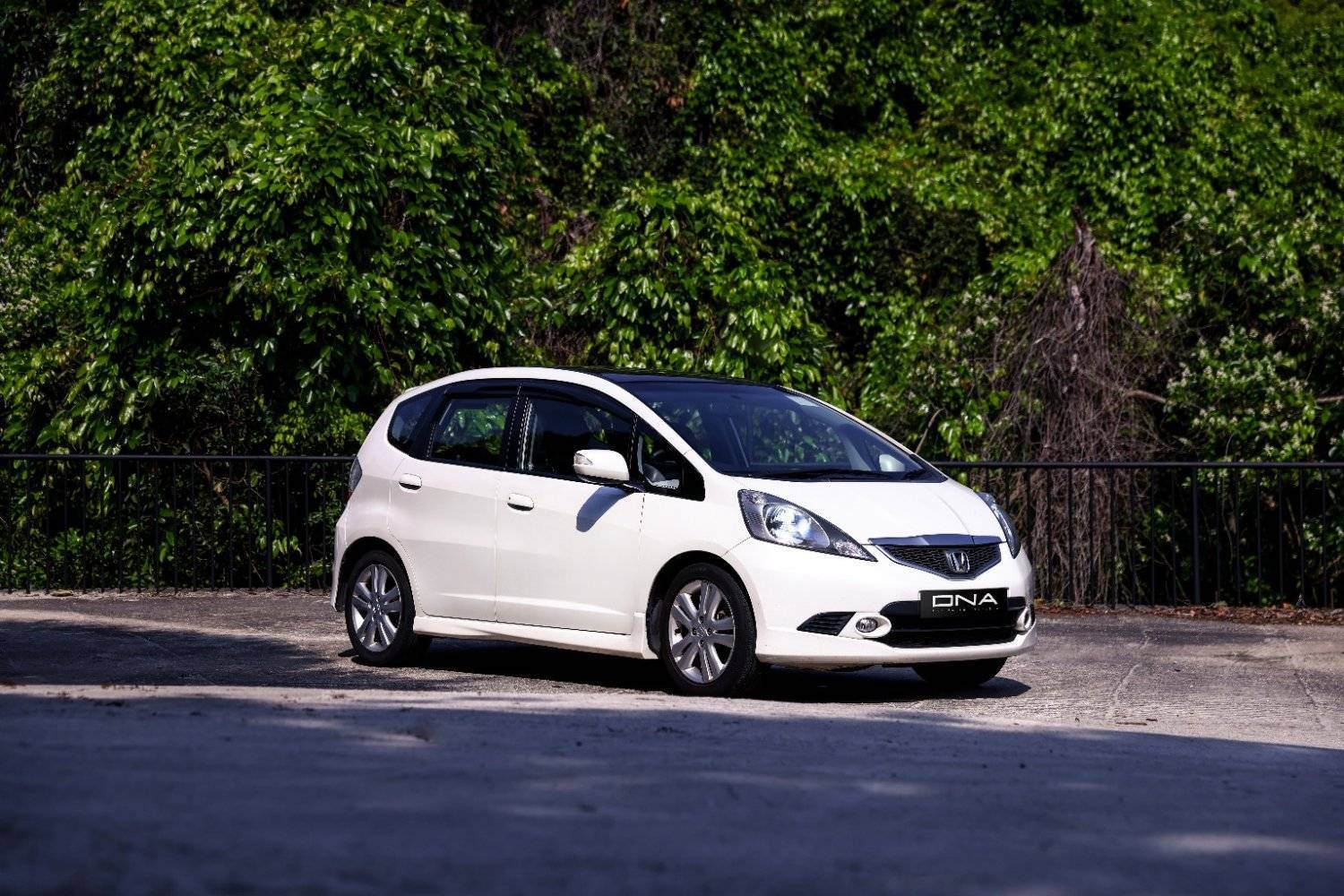 DNA Rental Car 香港租車自駕 Toyota /Nissan /Volkswagen /Honda - 5人車 (月租) 15