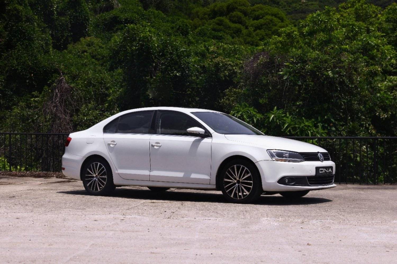 DNA Rental Car 香港租車自駕 Toyota /Nissan /Volkswagen /Honda - 5人車 (月租) 10